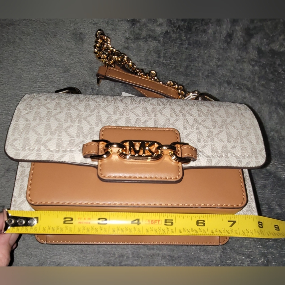 Michael Kors Beige and Brown Crossbody Bag New With Tags. - Picture 5 of 5